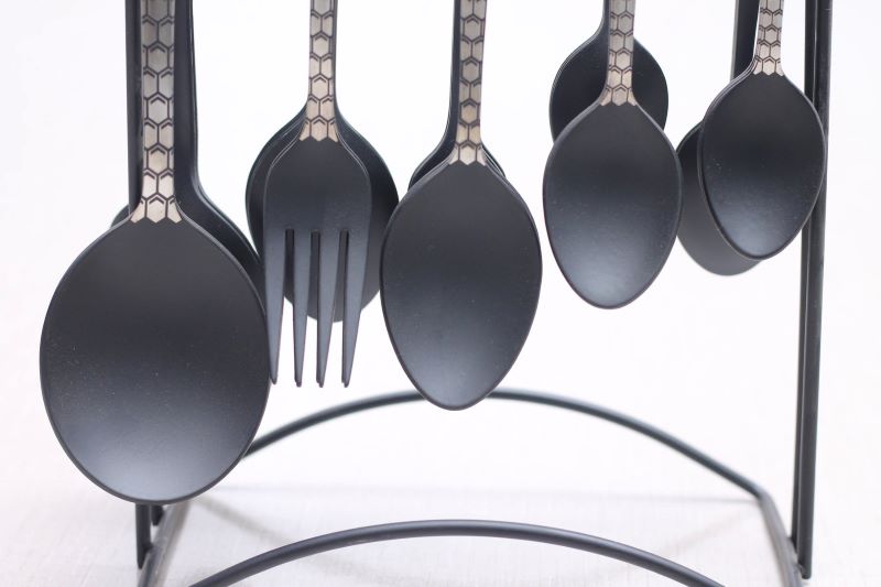 Stainless Steel Black Coated 29pcs Cutlery Set Design Diamond
