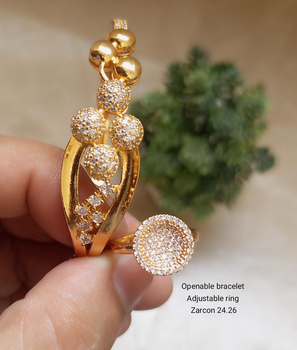 Zarcon Openable Bangle